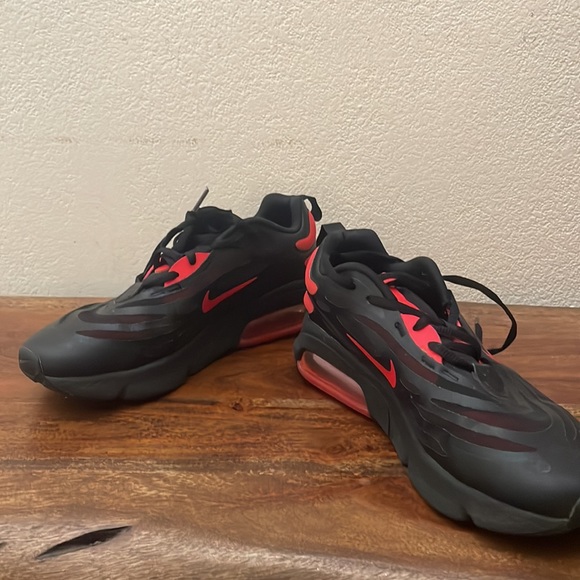 Nike Air Max Exosense Shoes - Picture 7 of 11